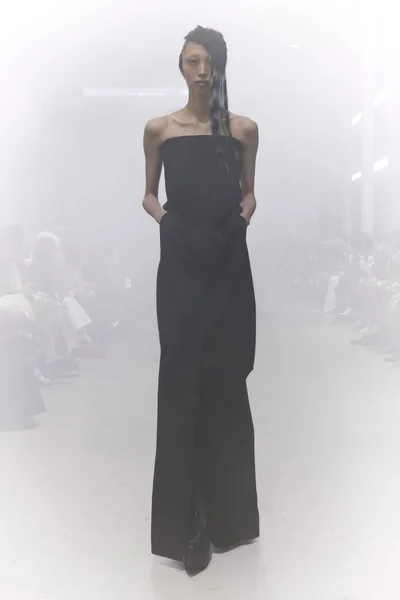 Look 2